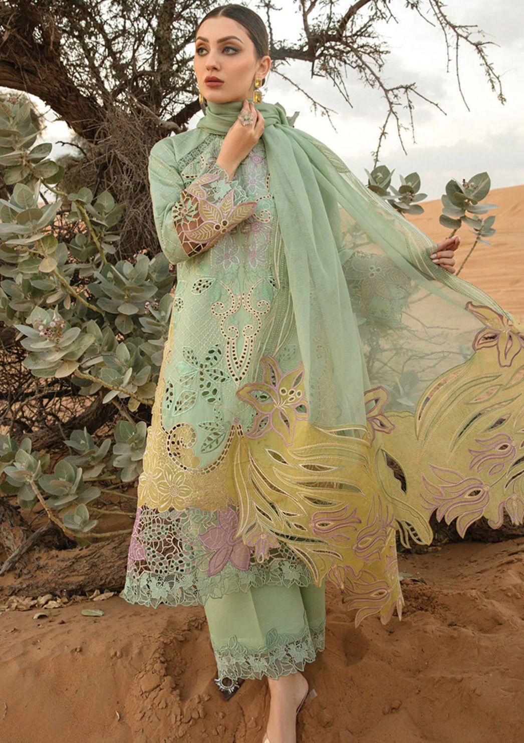 Luxury Lawn Heavy Cutwork & Embroidered Chickenkari with Heavy 3D Patches & Readymade Borders Dupatta