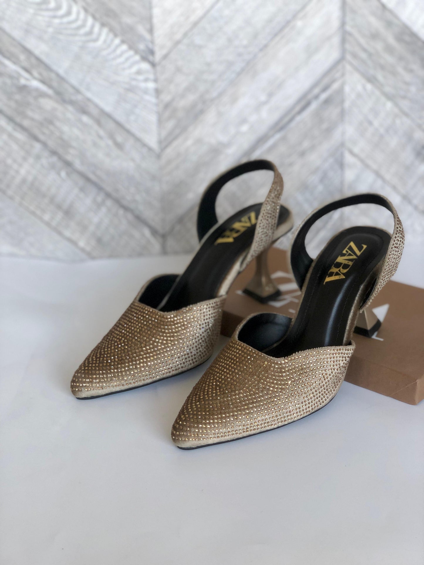 Imported Quality Original Zara Branded Box Pack Heels